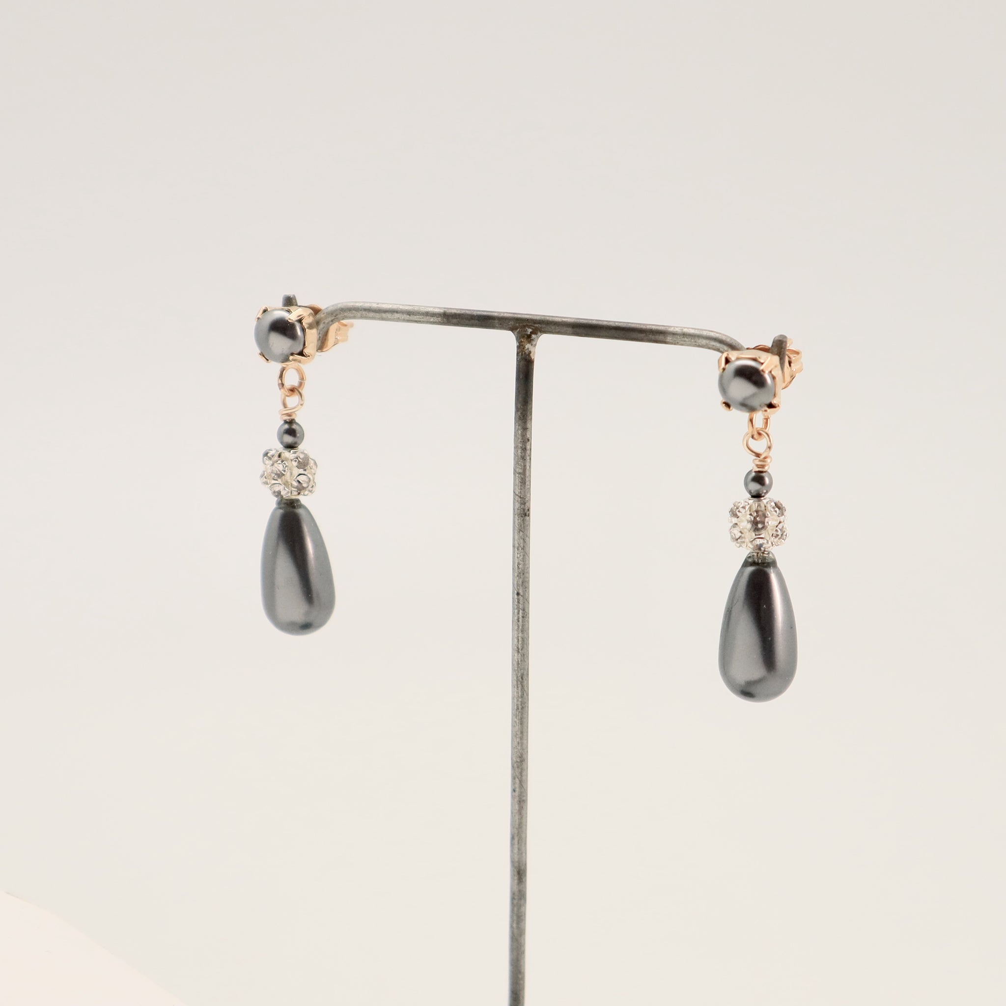 Vivien Walsh, Laura Earrings