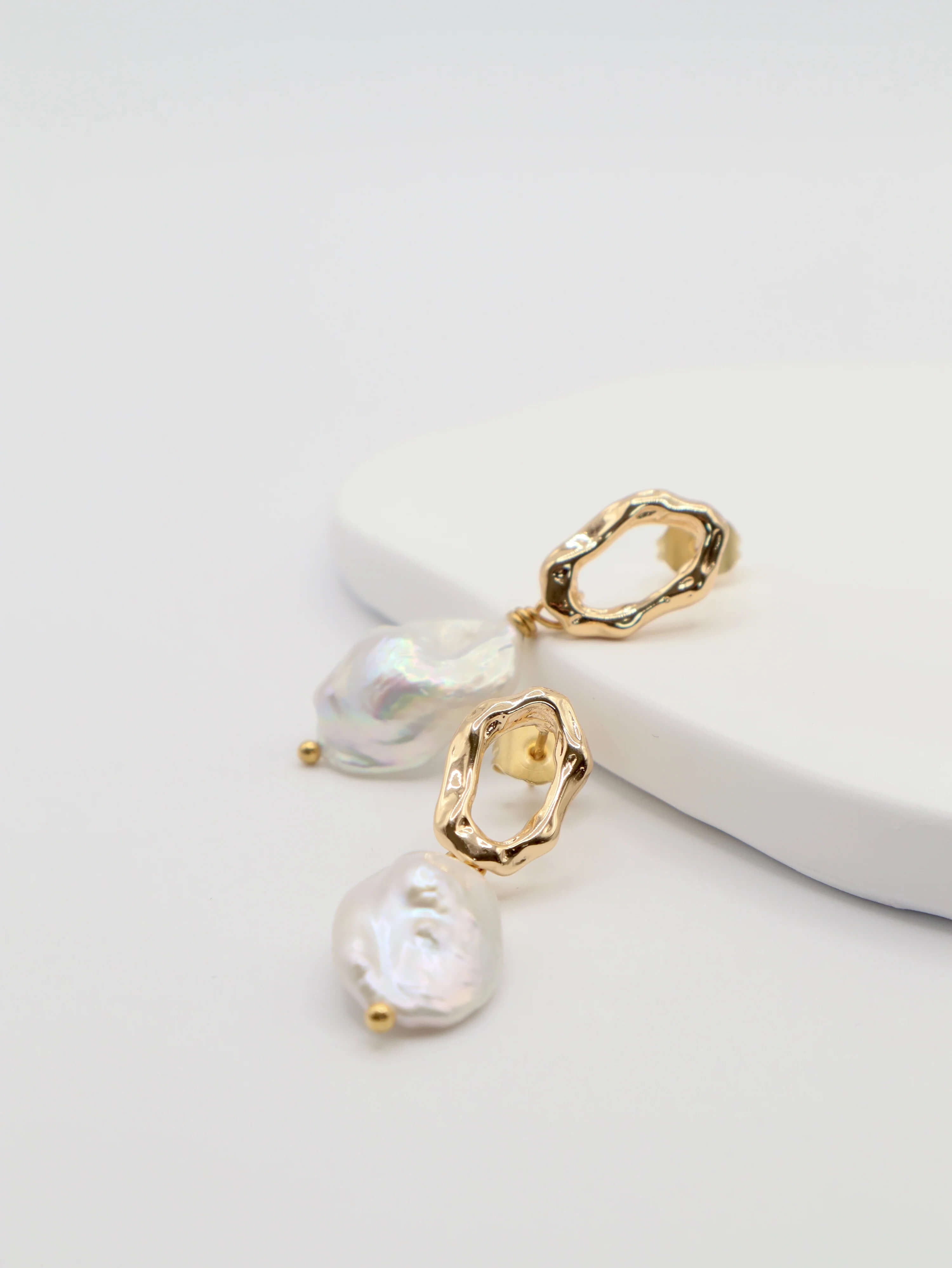 Vivien Walsh, Domino Earrings