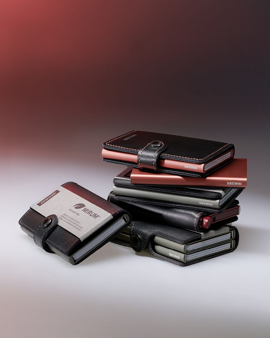 Secrid, Miniwallet MIRUM Plant-Based Black Rose Secrid