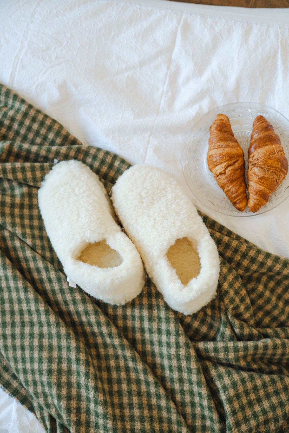 Yoko, Slippers UK6 - Natural